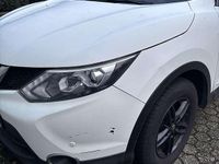 Gebraucht Nissan Qashqai Tekna 131 PS (96 kW) 2015 SUV