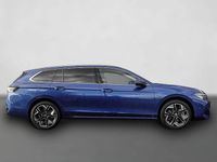 Usata VW Passat Elegance 177 CV (130 kW) 2025 Blu Station wagon