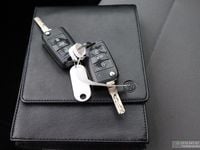 Second-hand VW Golf 85 kW (116 CP) 2016 Gri Berlinǎ