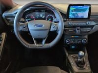 Używany Ford Focus ST-Line 155 KM (114 kW) 2022 Biały SUV
