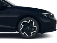 Gebraucht VW Passat R-line 193 PS (141 kW) 2026 Schwarz Kombi