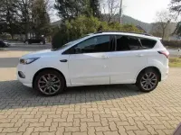 Gebraucht Ford Kuga ST-Line 150 PS (110 kW) 2019 Weiß SUV
