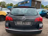 Usata Opel Astra Selection 120 CV (88 kW) 2012 Grigio Station wagon