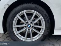 Gebraucht BMW 318 Comfort Edition 156 PS (114 kW) 2025 Weiß Limousine