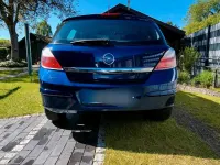 Gebraucht Opel Astra 105 PS (77 kW) 2006 Blau Limousine