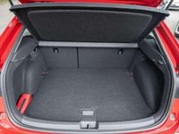 Gebraucht VW Taigo IQ Drive 110 PS (80 kW) 2024 Rot (kings red metallic) SUV