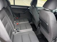 Gebraucht VW Touran 140 PS (102 kW) 2011 Silber Van / Kleinbus