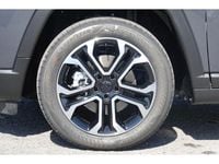 Neu Jeep Compass Altitude 131 PS (96 kW) 2025 Grau SUV