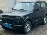 Gebraucht Lada Taiga 83 PS (61 kW) 2017 Schwarz SUV