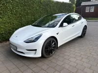 Käytetty Tesla Model 3 Standard Range 208 kW (283 HP) 2022 Valkoinen Sedan