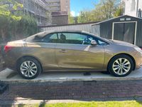 Second-hand Opel Cascada 140 CP (102 kW) 2013 Auriu Cabrio