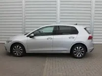 Gebraucht VW Golf VIII Active 131 PS (96 kW) 2022 Silber Limousine