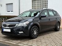 Gebraucht Kia Ceed 90 PS (66 kW) 2010 Grau Kleinwagen
