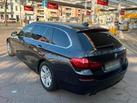 Gebraucht BMW 518 150 PS (110 kW) 2016 Grau Kombi