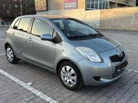 Gebraucht Toyota Yaris Sol 87 PS (63 kW) 2006 Silber Limousine