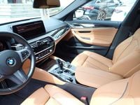 Gebraucht BMW 530 Shadowline 252 PS (185 kW) 2022 Weiß (alpinweiss 3) Kombi