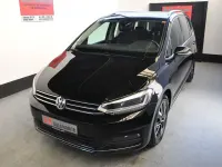 Gebraucht VW Touran Highline 150 PS (110 kW) 2023 Schwarz Van / Kleinbus