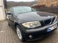 Gebraucht BMW 116 116 PS (85 kW) 2004 Schwarz Kleinwagen
