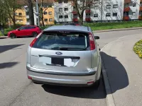 Gebraucht Ford Focus 100 PS (73 kW) 2006 Silber Limousine