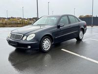 Gebraucht Mercedes E240 Elegance 177 PS (130 kW) 2002 Schwarz Limousine
