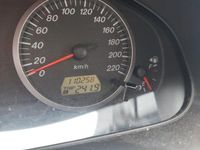 Gebraucht Mazda 2 Active 80 PS (58 kW) 2005 Silber Kleinwagen