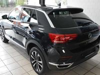 Gebraucht VW T-Roc United 150 PS (110 kW) 2020 Deep black perleffekt SUV