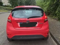 Gebraucht Ford Fiesta Ghia 82 PS (60 kW) 2009 Rot Limousine