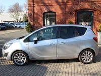Gebraucht Opel Meriva Design Edition 140 PS (102 kW) 2011 Silber Van / Kleinbus