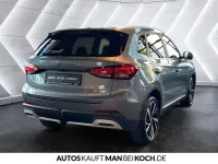 Neu MG ZS 194 PS (142 kW) 2026 Grau SUV