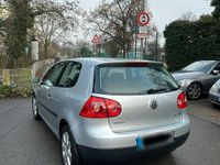 Gebraucht VW Golf V 105 PS (77 kW) 2003 Silber Kleinwagen