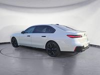 Neu BMW 740 299 PS (219 kW) 2025 Weiß Limousine