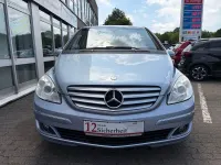 Gebraucht Mercedes B200 136 PS (100 kW) 2006 Silber Van / Kleinbus