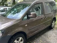 Gebraucht VW Caddy 104 PS (76 kW) 2011 Braun Van / Kleinbus