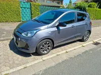 Gebraucht Hyundai i10 Passion 67 PS (49 kW) 2018 Grau Kleinwagen