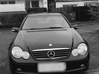 Gebraucht Mercedes C180 148 PS (108 kW) 2001 Schwarz Coupé