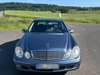 Gebraucht Mercedes E200 Elegance 163 PS (119 kW) 2004 Blau Limousine