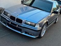 Gebraucht BMW 318 M Sport 115 PS (84 kW) 1993 Andere farben Limousine