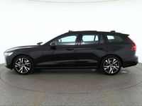 Neu Volvo V60 Plus 197 PS (144 kW) 2026 Grün Kombi