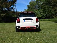 Gebraucht Mini John Cooper Works 231 PS (169 kW) 2021 Weiß Kleinwagen