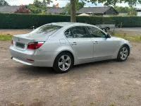 Gebraucht BMW 530 240 PS (176 kW) 2004 Silber Limousine
