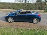Gebraucht Peugeot 207 CC 156 PS (114 kW) 2012 Blau Cabrio
