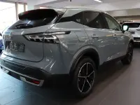 Neu Nissan Qashqai Tekna 158 PS (116 kW) 2026 Grau SUV