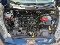 Gebraucht Ford Fiesta 60 PS (44 kW) 2014 Blau Kleinwagen