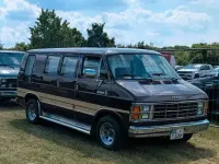 Gebraucht Dodge Ram 117 PS (86 kW) 1982 Braun Pickup