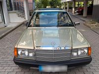 Gebraucht Mercedes 190 105 PS (77 kW) 1986 Beige Limousine