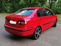 Gebraucht VW Polo 68 PS (50 kW) 2004 Rot Limousine