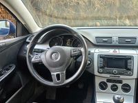 Gebraucht VW Passat 140 PS (102 kW) 2009 Blau Limousine