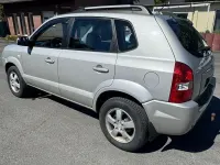 Gebraucht Hyundai Tucson GLS 141 PS (103 kW) 2008 Silber SUV