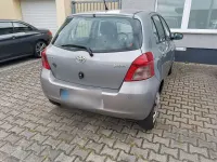 Gebraucht Toyota Yaris 87 PS (63 kW) 2008 Silber Kleinwagen