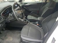 Gebraucht Ford Focus Cool & Connect 120 PS (88 kW) 2022 Frozen white Kombi